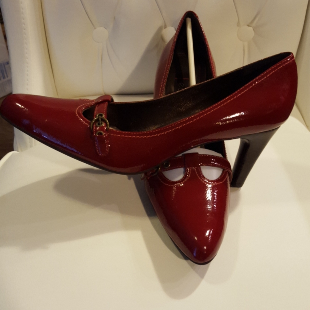 ECCO Red Patent Leather Shoes